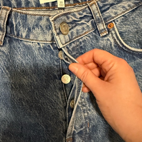 Reformation Cynthia High Rise Straight Jean - Picture 5 of 7